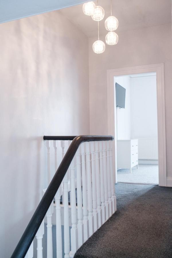 Gorgeous 3 Bedroom Victorian Townhouse Lisburn Exterior foto